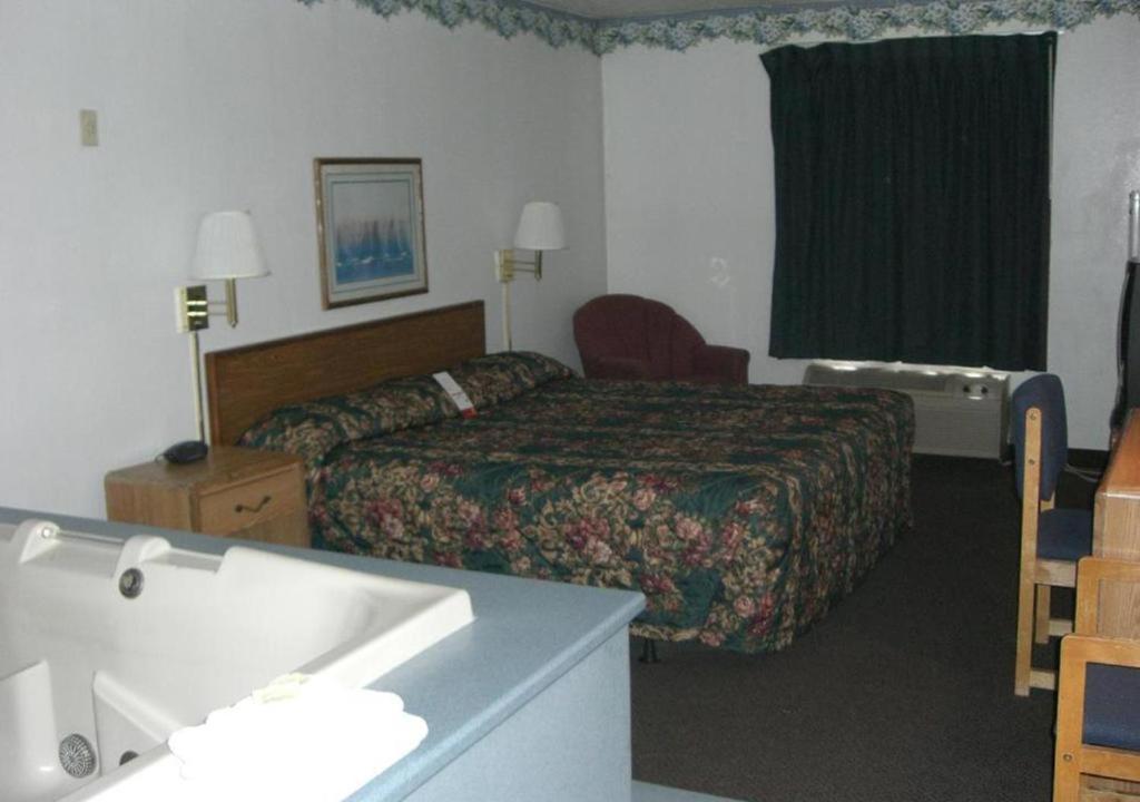 Norwood Inn Minneapolis روزفيل المظهر الخارجي الصورة
