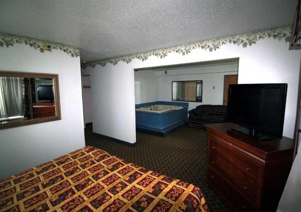 Norwood Inn Minneapolis روزفيل المظهر الخارجي الصورة