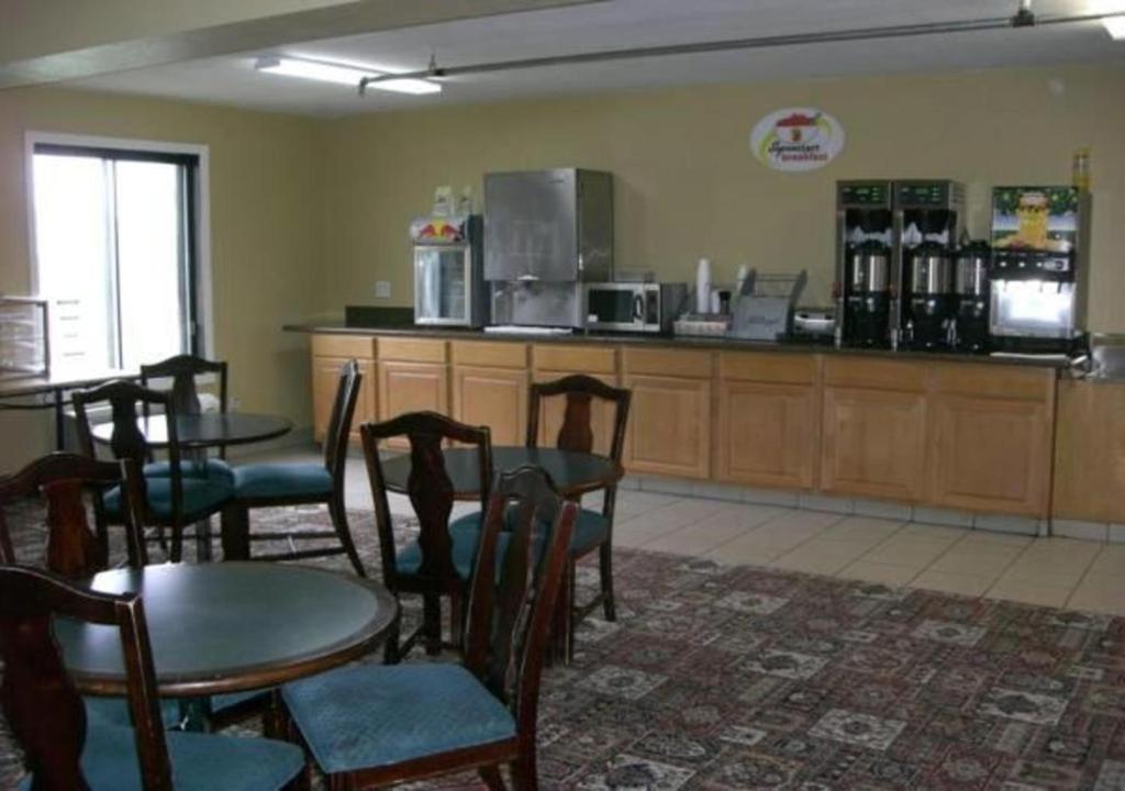 Norwood Inn Minneapolis روزفيل المظهر الخارجي الصورة